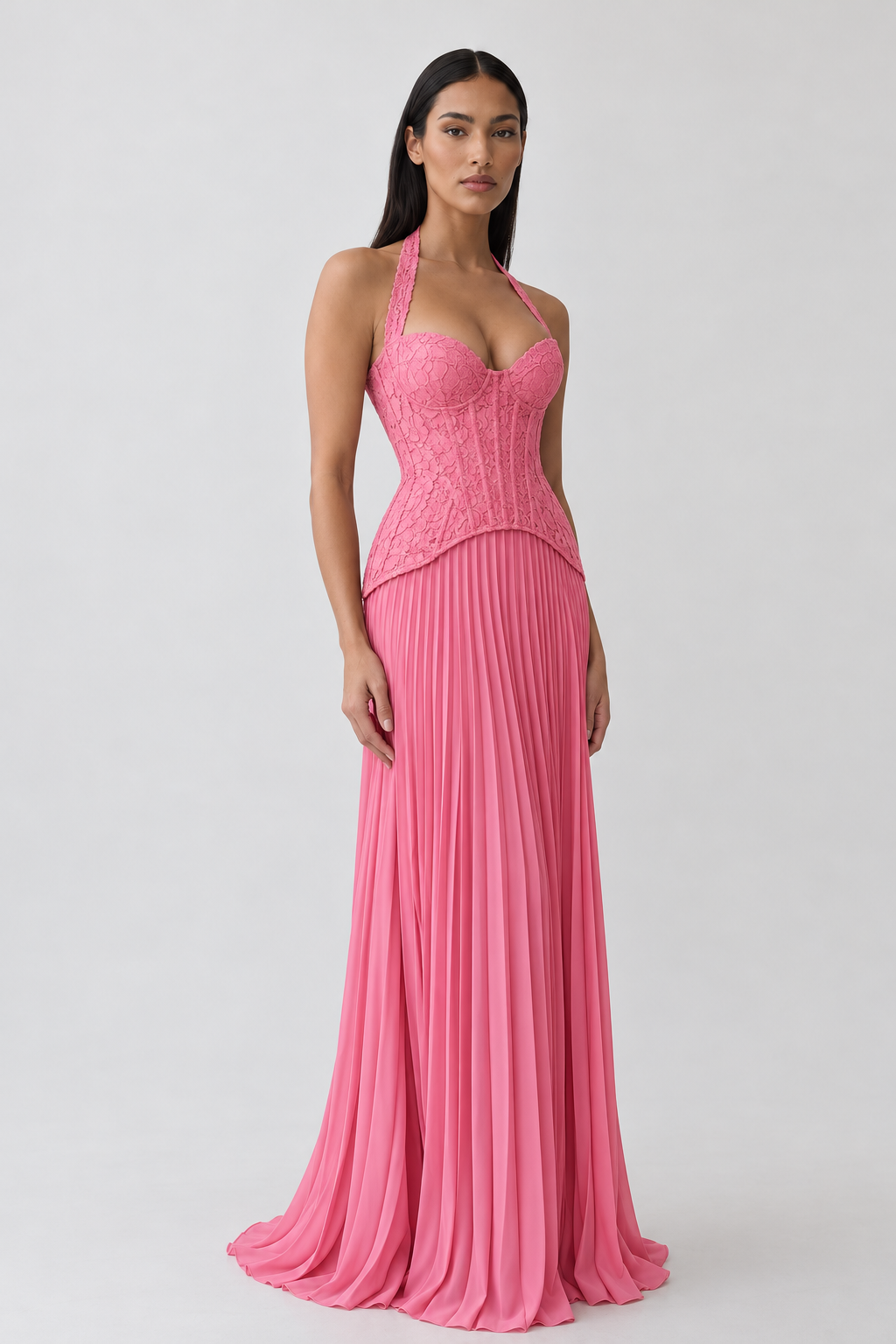 Vestido Éloïse rosa, vista frente, na Modelo 3