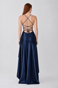 Vestido Lavínia azul marinho — vista de costas