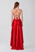 Vestido Lavínia vermelho — vista de costas